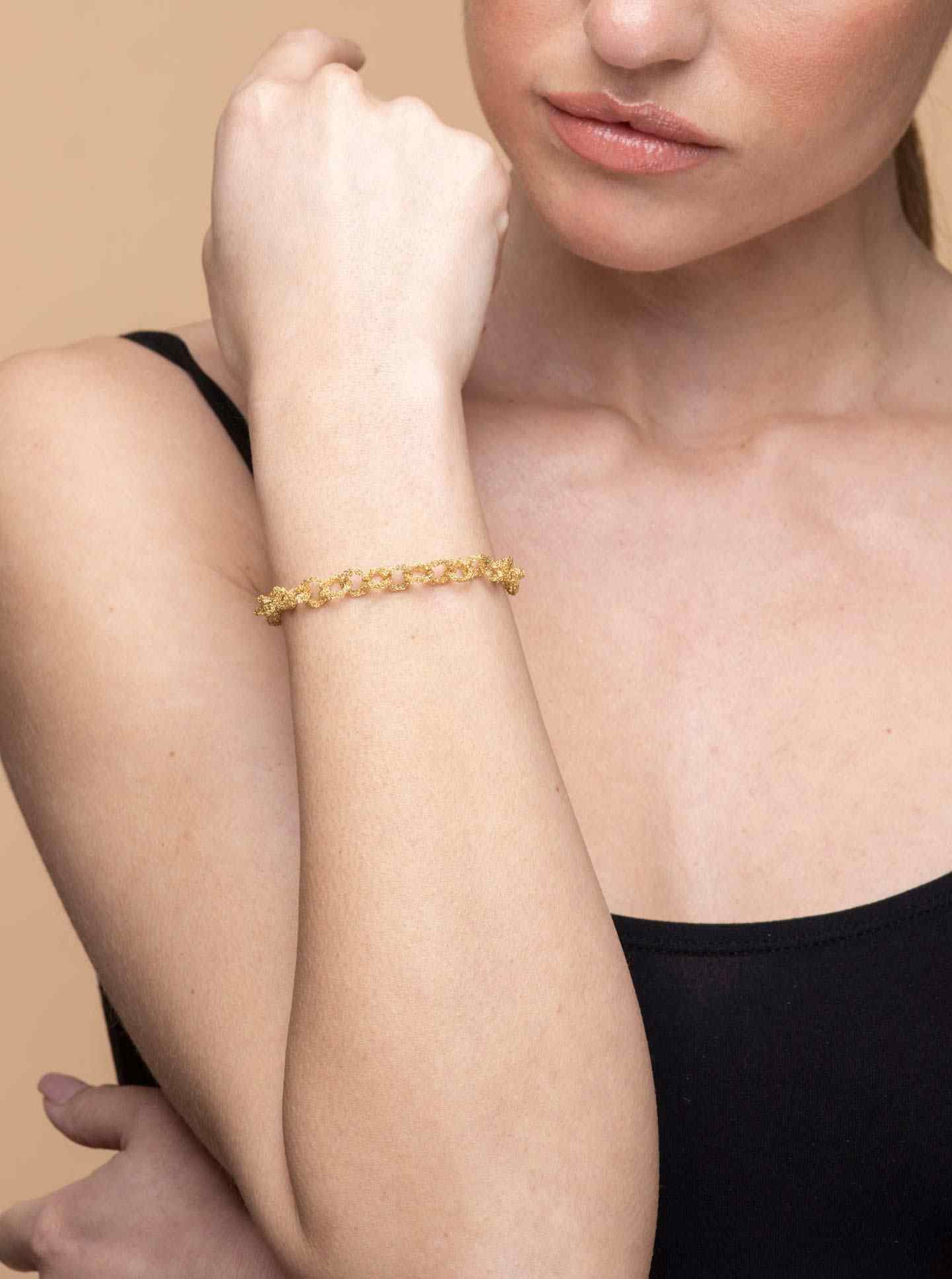 Bracciale-Catena-a-Mano-Argentofilato-in-argento-925-Indossato