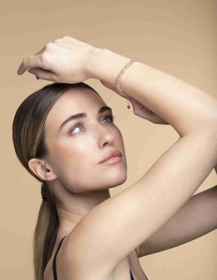 Bracciale-uncinetto-rolo-Argentofilato-in-argento-925-indossato