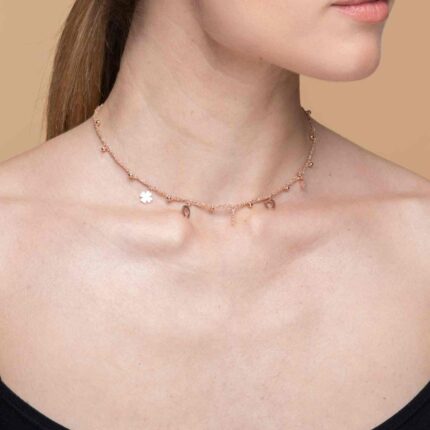 Collana-Charms-quadrifoglio-ferro-cavallo-Argentofilato-in-argento-925-indossato