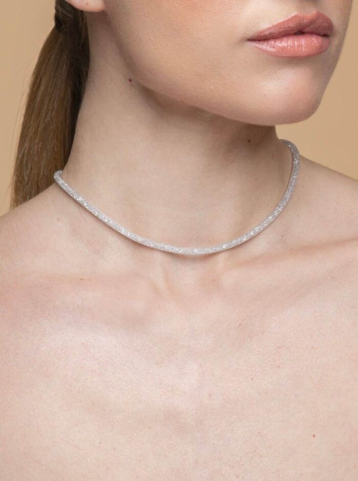 Collana-con-cristalli-Argentofilato-in-argento-925-indossato