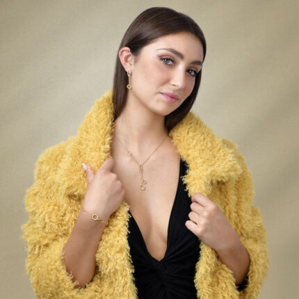 Indossato_Orecchino Crochet Rings cerchio pendente piccolo