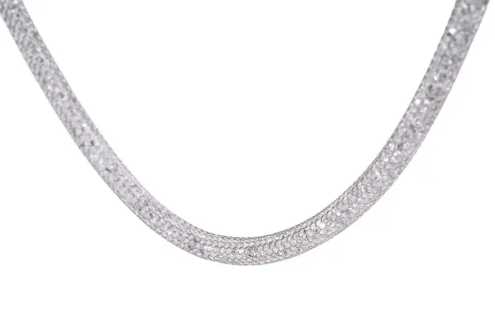 Collana con cristalli Argentofilato in argento 925 dettaglio rodio Collana con cristalli Argentofilato in argento 925 dettaglio rodio